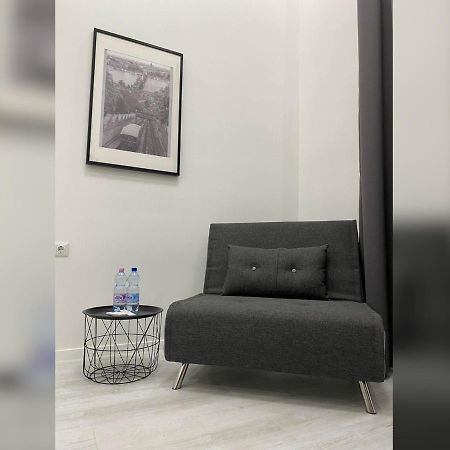 Jobelhome Calvin Apartment Budapeste Exterior foto